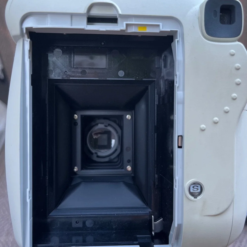 Fujifilm Instax Mini 9 Instant Film Camera Smokey White with Selfie Mirror
